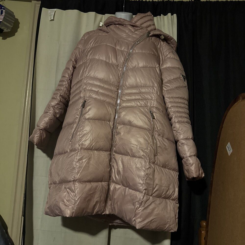 GUESS Shiny Womens Size 1X Pink Quilted Full Zip Hooded Puffer Jacket